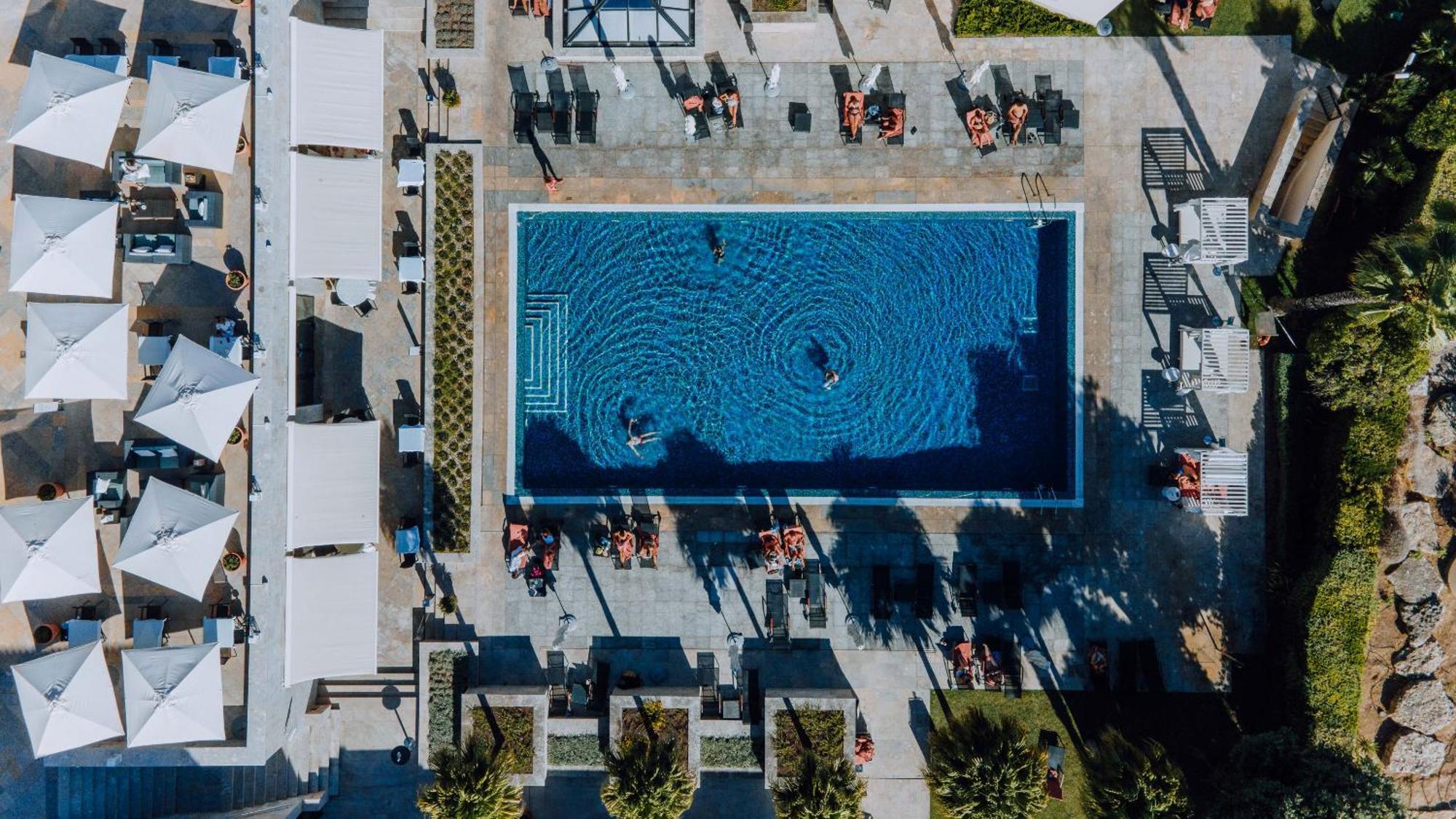 Grande Real Villa Italia Hotel & Spa Кашкайш Екстериор снимка Aerial view of the pool